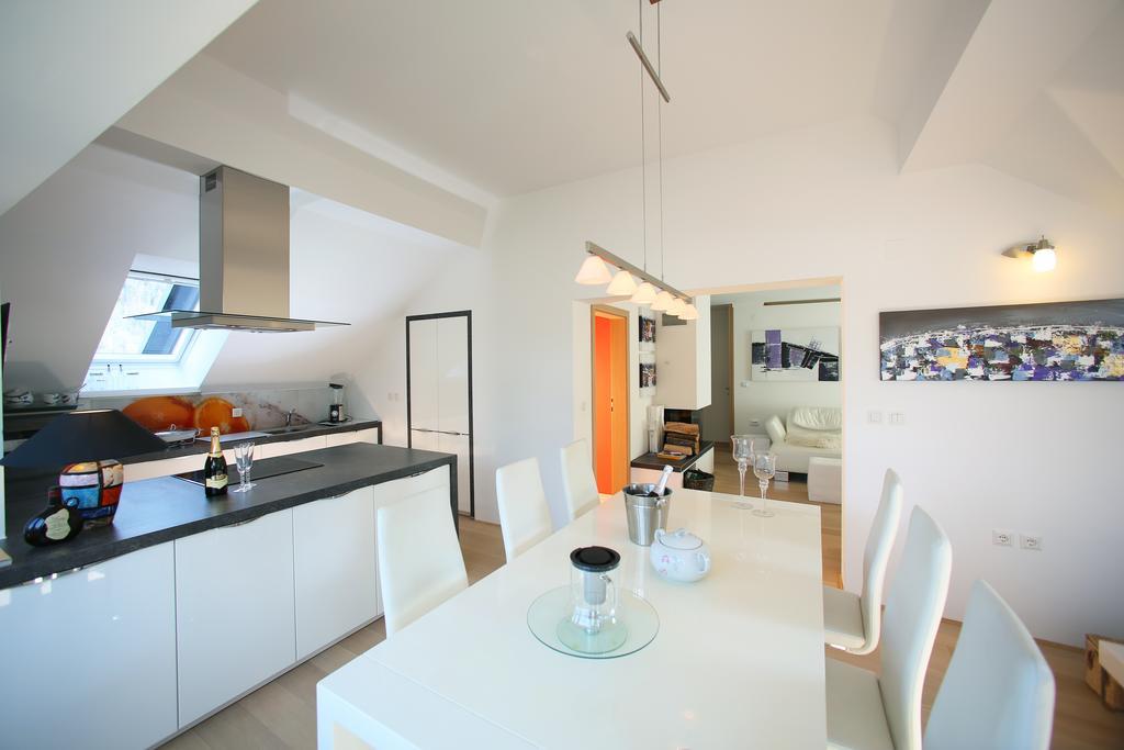Golob Apartment Kranjska Gora Zimmer foto